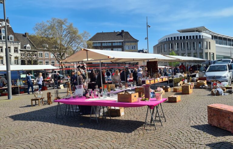 World Paella Day 2026 — markt-eten in Utrecht